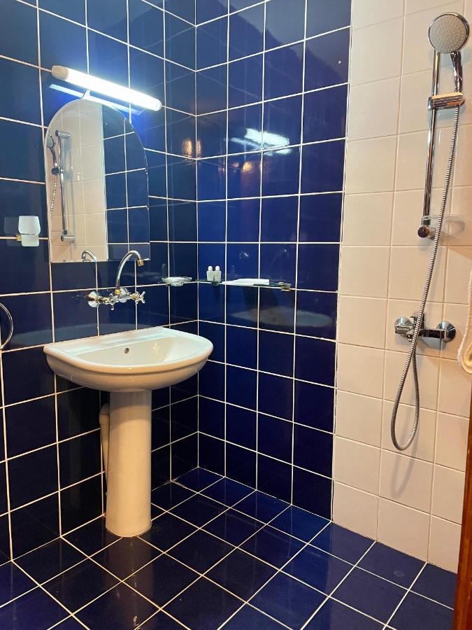 Hotel Shterev Anevo Szopot Kültér fotó